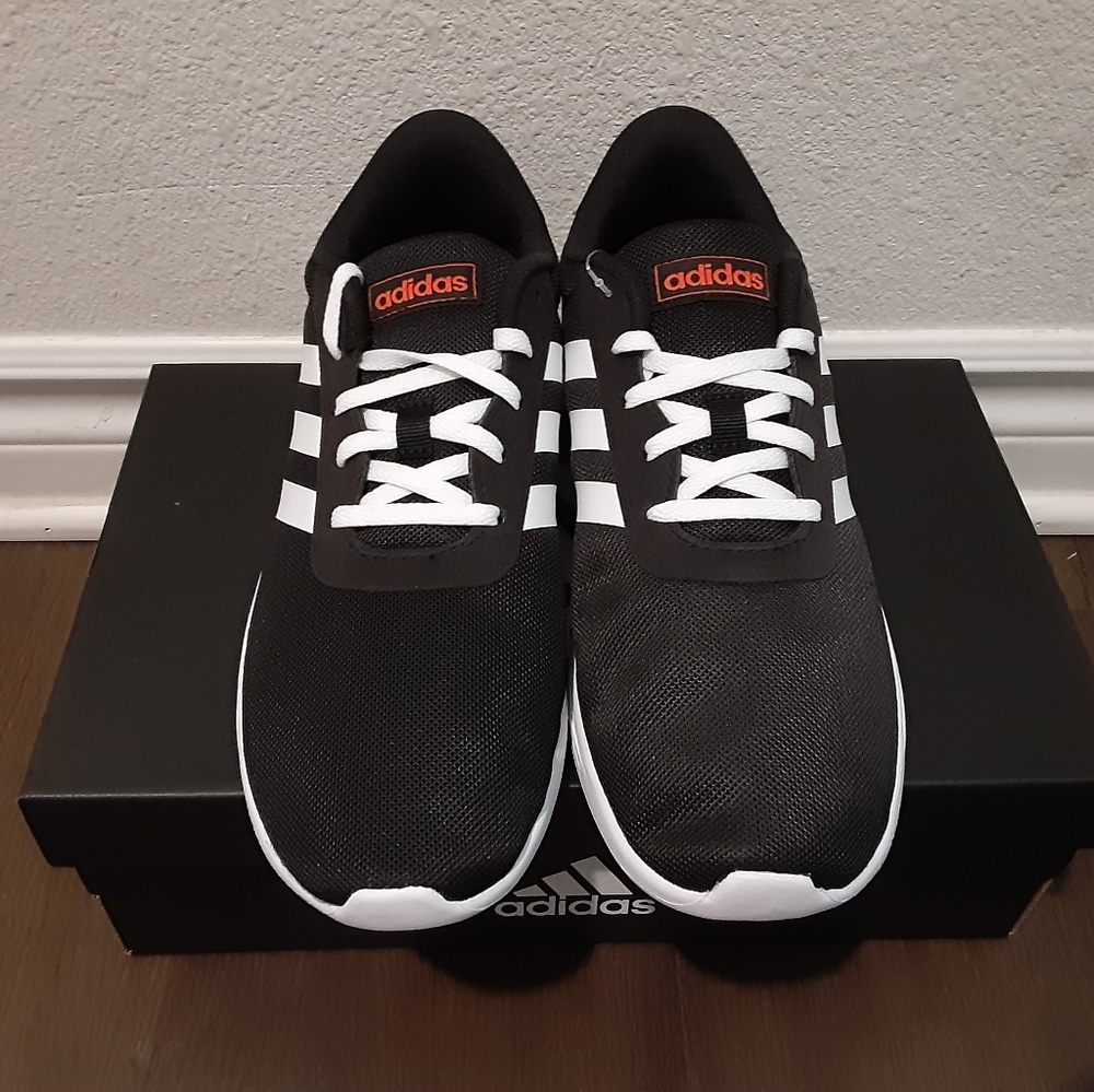 Adidas - Picture 2 of 4